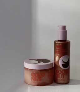 Подарунковий бокс Victoria’s Secret PINK Coconut (Body Scrub + Shimmer Body Oil)