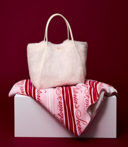 Подарунковий набір Victoria’s Secret Tote + Blanket